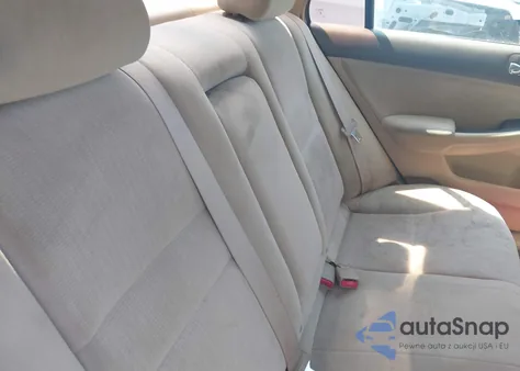 2003 Honda Accord 2.4 Lx from USA, damaged, VIN 1HGCM563X3A091195